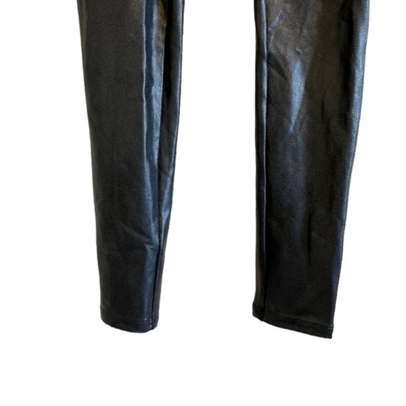 SPANX Faux Leather Leggings Women’s Size Small Mid Rise Black - Picture 4 of 9